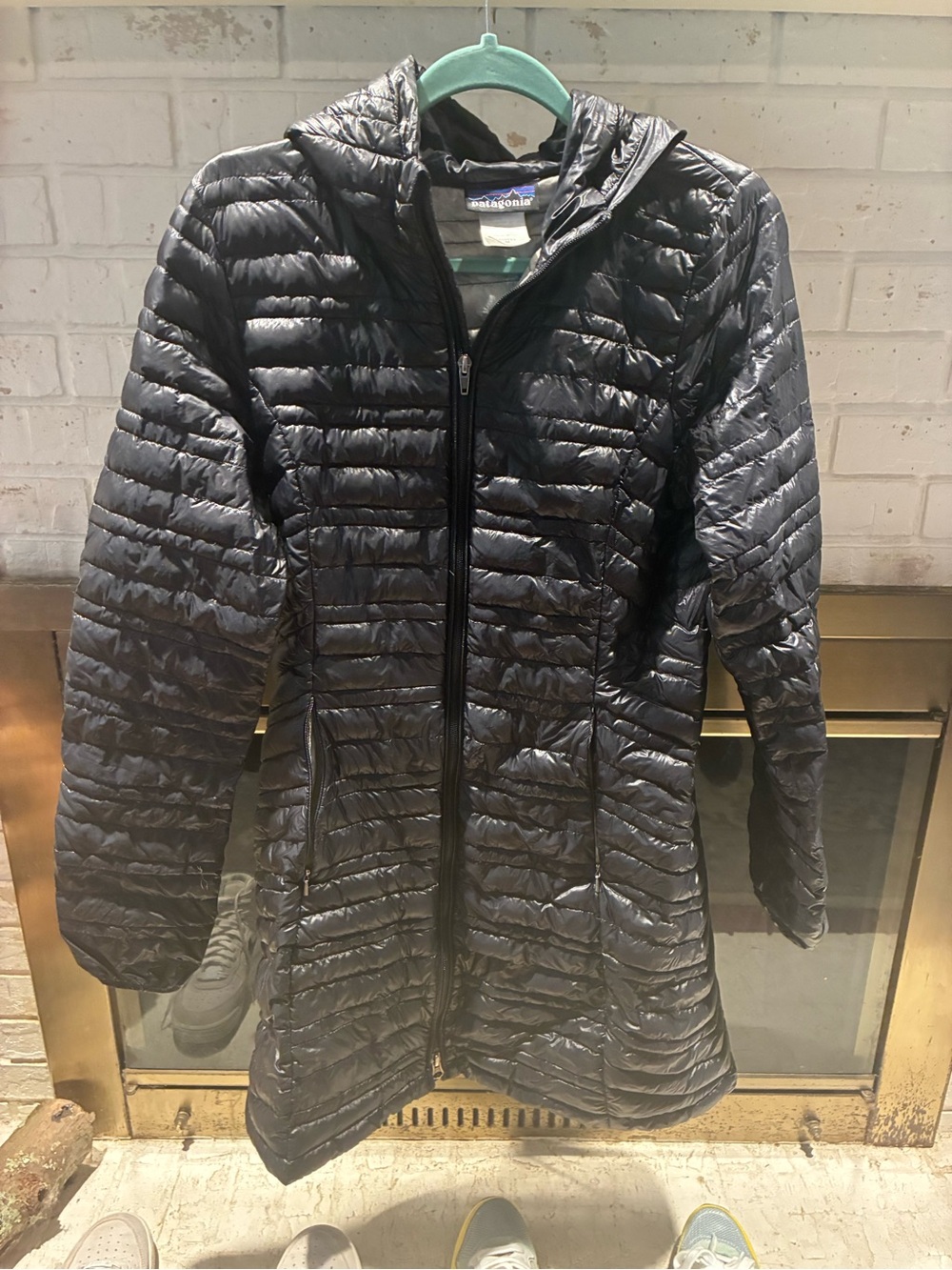 Patagonia Women's Black Quilted Hooded Puffer Coat